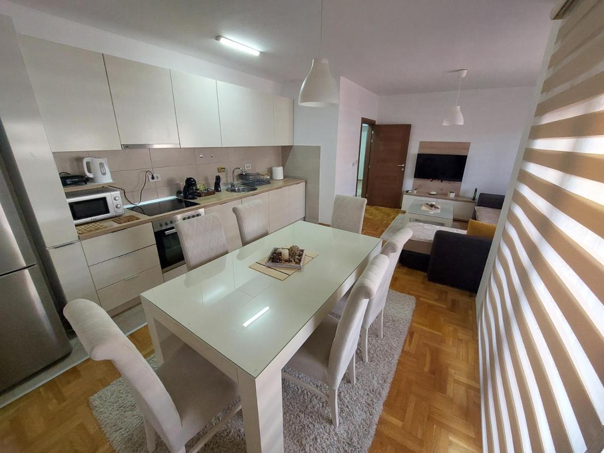 Apartment Gelic Family Kumanovo Eksteriør bilde