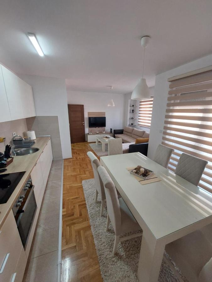 Apartment Gelic Family Kumanovo Eksteriør bilde