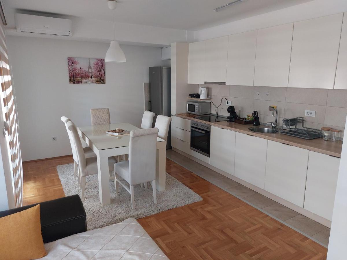 Apartment Gelic Family Kumanovo Eksteriør bilde